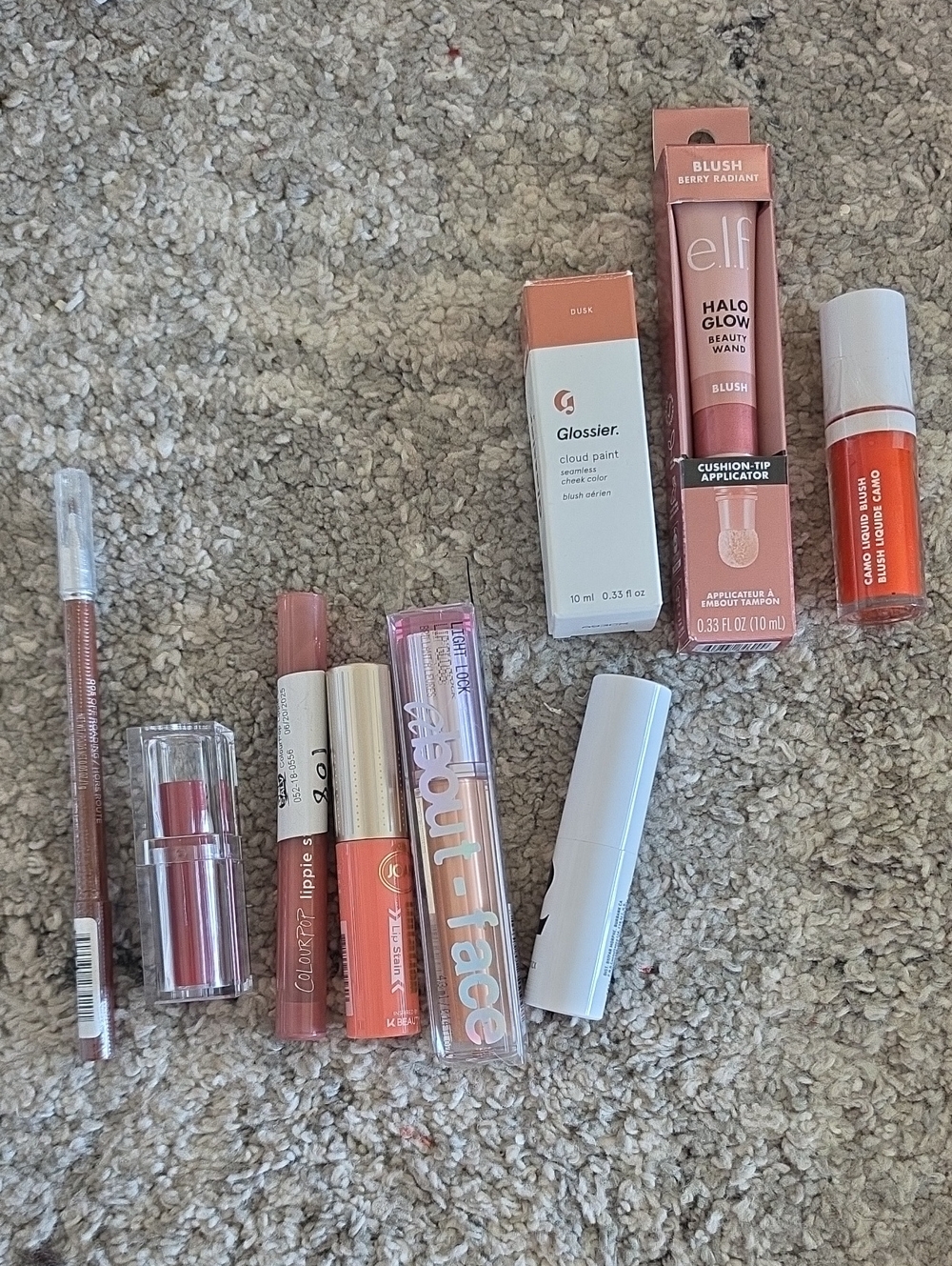 Cheek And‎ Lip Makeup Bundle